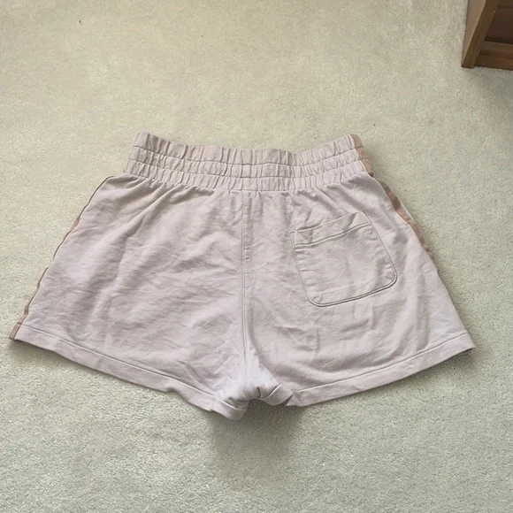 LIMITED EDITION Adidas Pink Cotton Shorts with Rose gold details - Picture 3 of 8